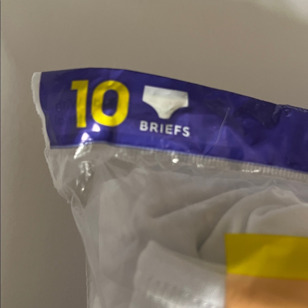 Hanes Women’s  Tagless Briefs - Black, White, Purple, navy blue , grey - Picture 8 of 8